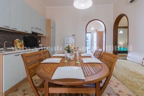 Villa Con Giardino A 50mt Dal Mare Torre Suda