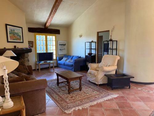 Domaine Piqueroque - Large Appartment