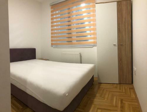 Apartman Decanska