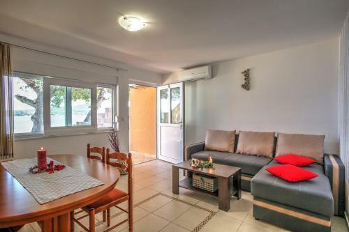 Apartment Ena 4