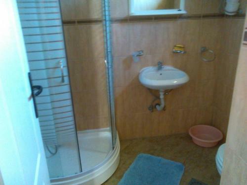 Apartment Bijela