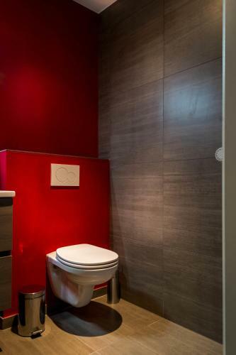 B&B Fruithof Tack