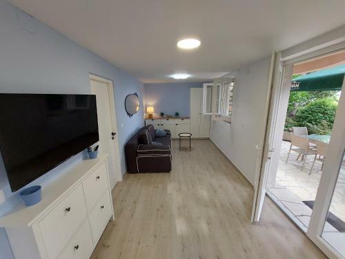 Apartamentos Villa Stefi (30m From The Sea)