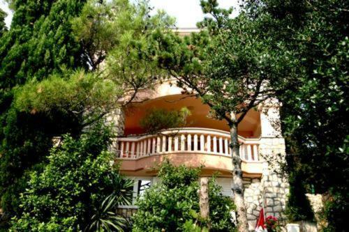 Apartamentos Villa Stefi (30m From The Sea)