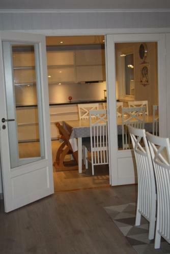 Odderhei, Spacious & Family Friendly House, Sunny Veranda