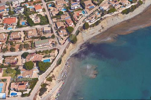 Beach-front House Calalga