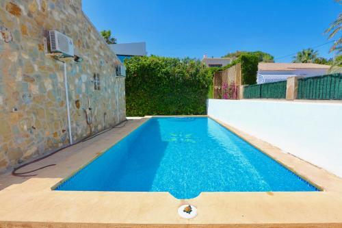 Beach-front House Calalga
