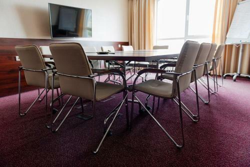 Hotel Lotos Mop Police