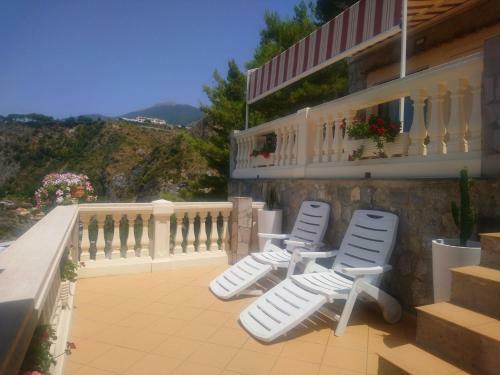 Hostal Villa La Petra Con Vista Panoramica