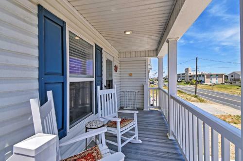 Beach House With Pool, Walk To Beaches And Bites!