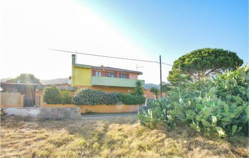 Stunning Apartment In Solanas With 2 Bedrooms