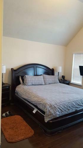 Luxury Home (3 Bedroom & 2.5 Bathroom) - Copperfield
