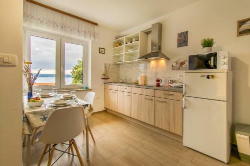 Apartments Elza