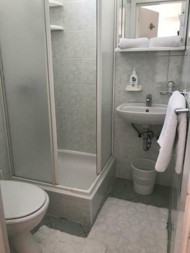 Hostal Sea View Room Macolic