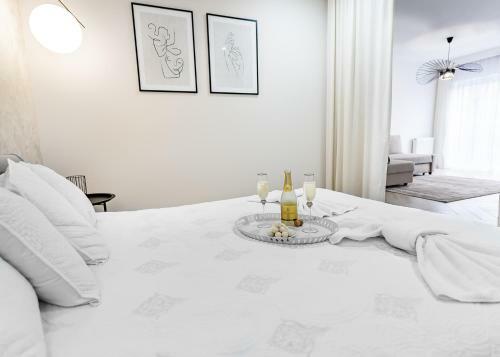 Bianco Apartments
