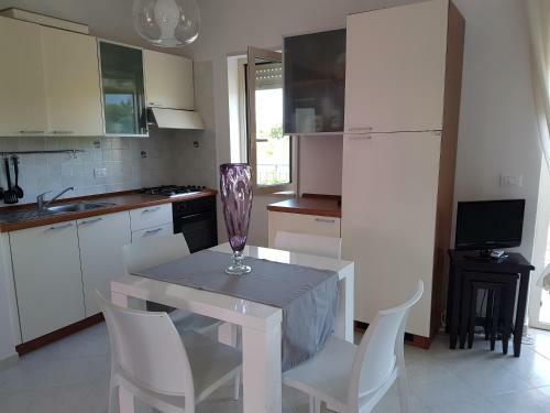 Pizzo Apartment 48