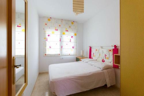 San Carlos - Apartamento De Dos Dormitorios Con Piscina Comunitaria