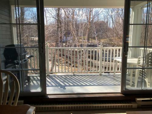 Apartamento Condo 3 Bedroom On Golf Le G�ant, Access In The Mountain