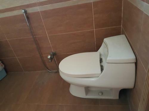 5 Bedroom Apartment In Gulberg II