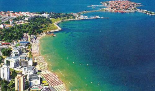 Apartamento Private Studio, South Bea?h, Nessebar, Larisa