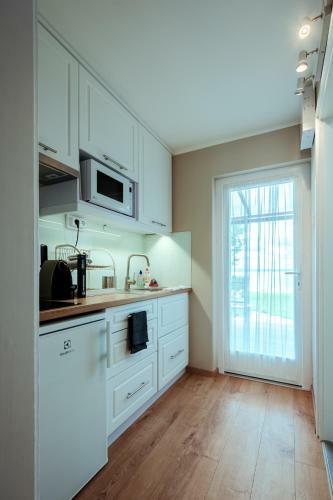 Part Apartman Si�fok - A - Priv�t V�zparttal