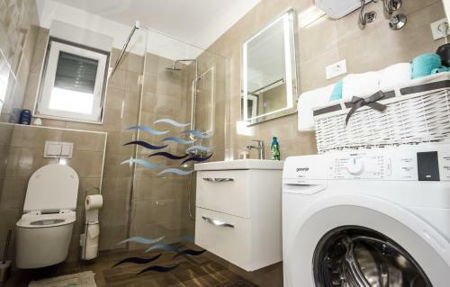 Blue Pearl Apartment