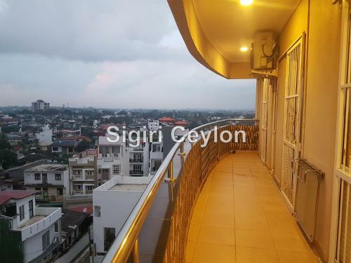 Mount Lavinia Fully Furnished Modern Apartment