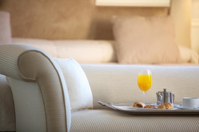 Hotel Eugenia De Montijo, Autograph Collection