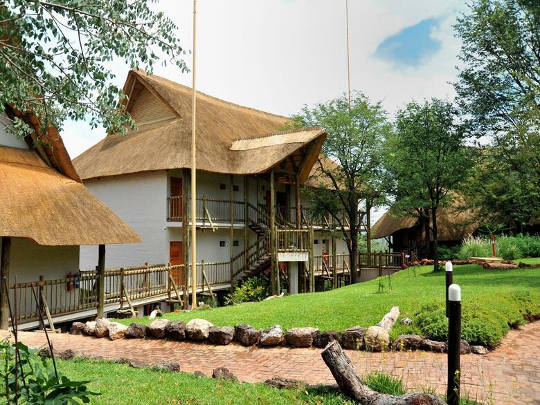 Hotel Victoria Falls Safari Lodge