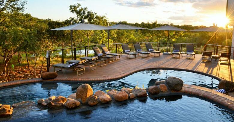 Hotel Victoria Falls Safari Lodge