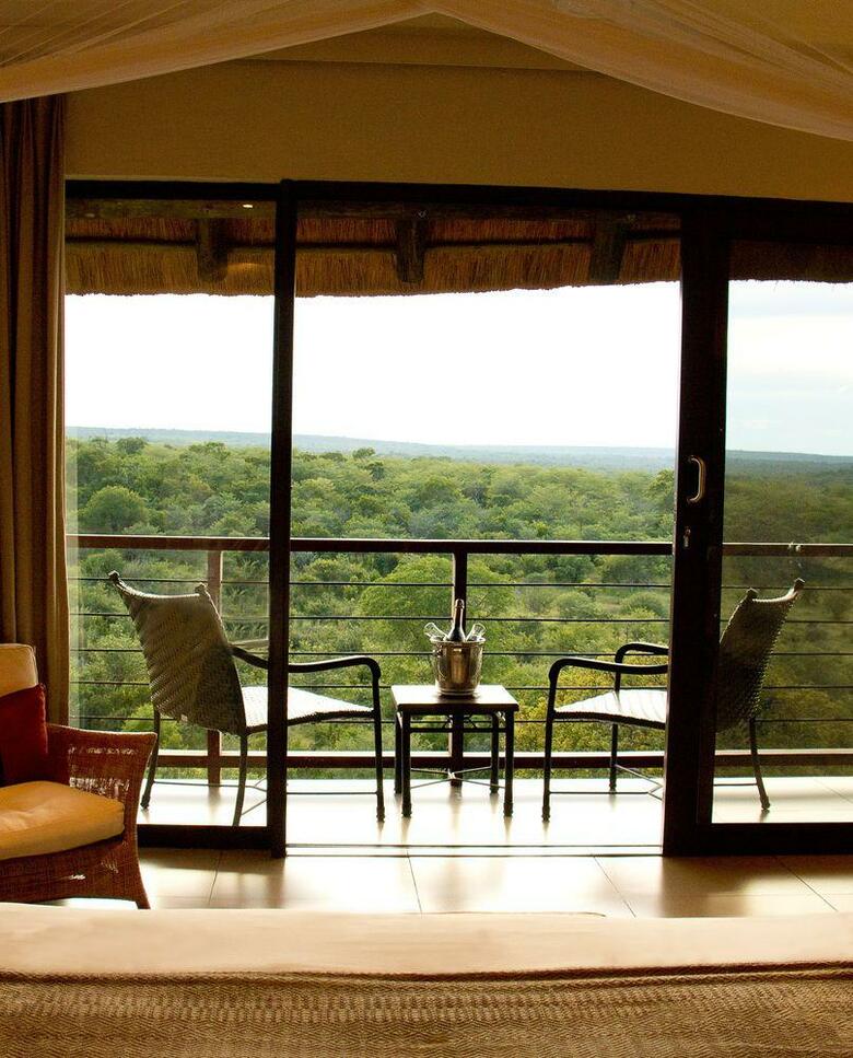 Hotel Victoria Falls Safari Lodge