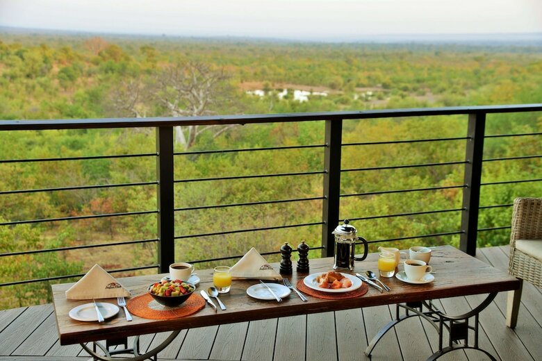Hotel Victoria Falls Safari Lodge