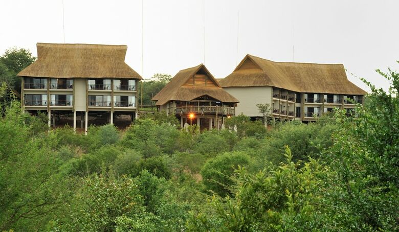 Hotel Victoria Falls Safari Lodge