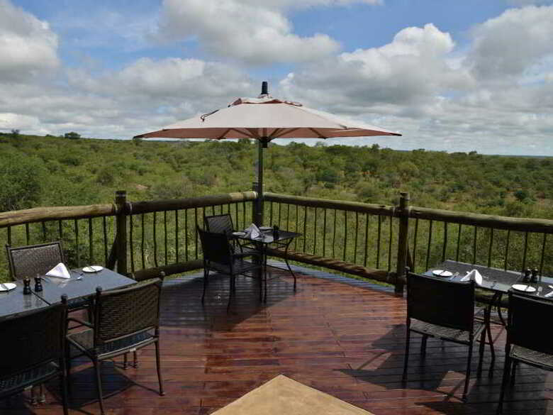 Hotel Victoria Falls Safari Lodge