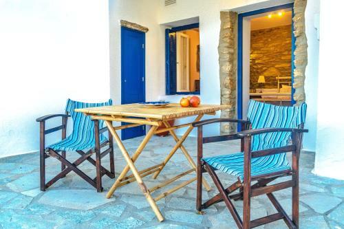 The Pomegranate Stone House - 5 Mins To Batsi