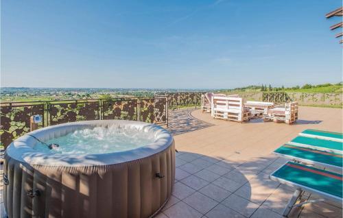 Four-bedroom Holiday Home In Rimini -rn-