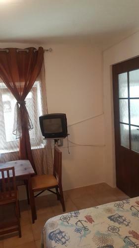 Hostal Casa Ambrozia