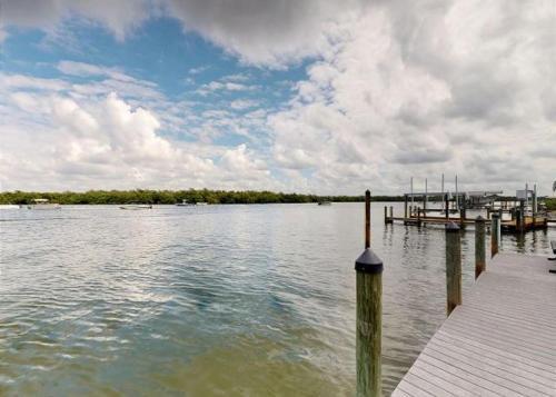 21530 Madera Rd - Bay Front Pool Home