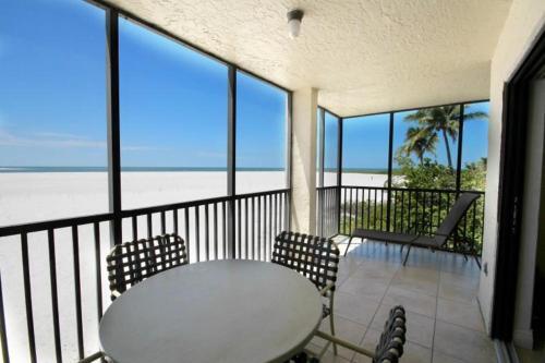 Apartamento Carlos Pointe #136