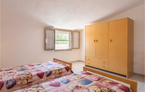 Stunning Apartment In Cuglieri With 2 Bedrooms