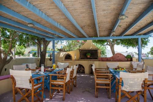 Asterias Mini Coastal Apartments