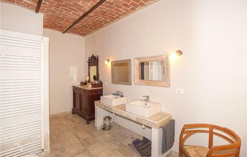 Awesome Apartment In Montaldo Bormida With 1 Bedrooms