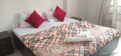 Hostal Remsons Service Apartment & Corporate Stay