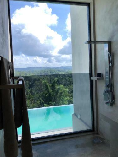 Naked Villa