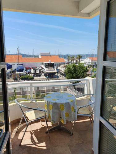 Apartamento Villa Emili Biograd Na Moru Br6
