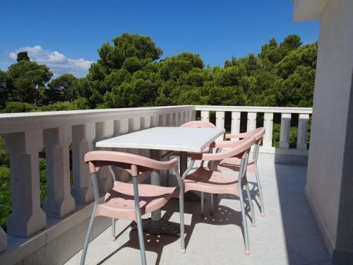 Apartmani Lon?ar