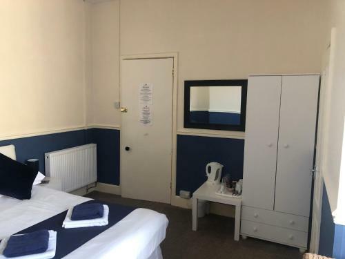 Bed & Breakfast Leamington House