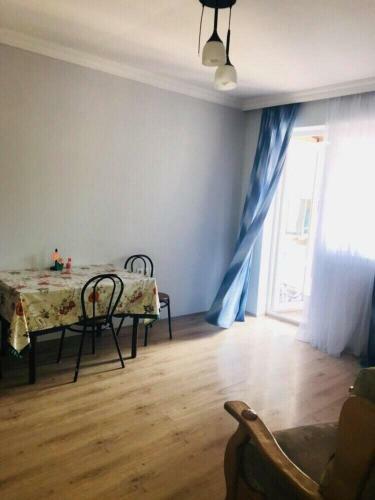 Apartament Genri