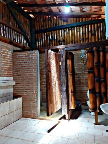 Pousada E Camping P� Na Trilha