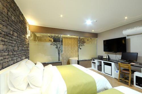 Wephotel